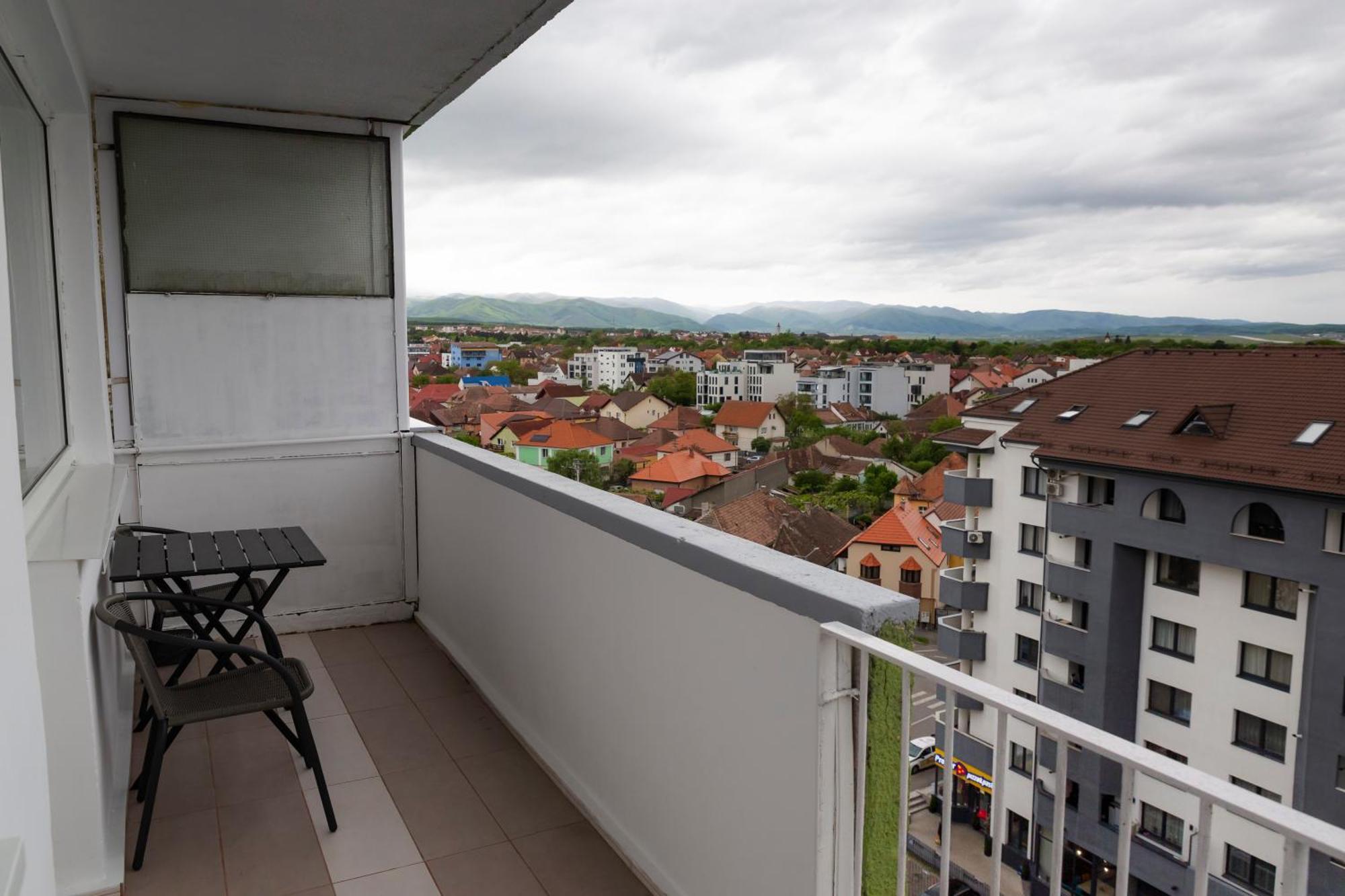 Green Vetiver Apartment Sibiu Ngoại thất bức ảnh