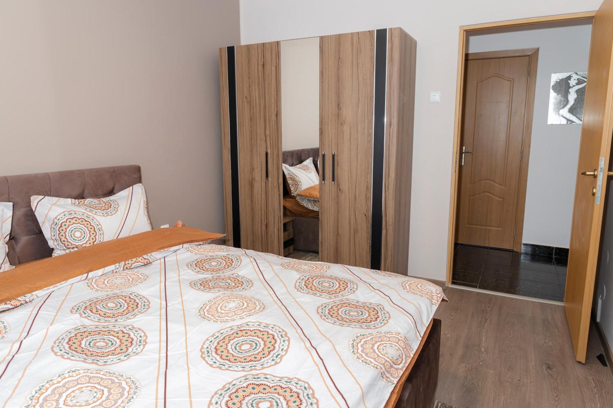 Green Vetiver Apartment Sibiu Ngoại thất bức ảnh